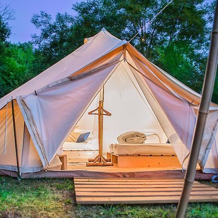 Lodg'Ing Nature Camp Dordogne Lacave  Bagian luar foto